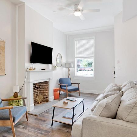 Stars On State In The Heart Of Downtown Apartment Mobile Bagian luar foto