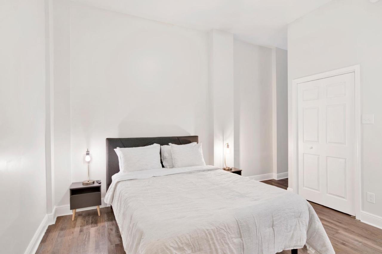 Stars On State In The Heart Of Downtown Apartment Mobile Bagian luar foto